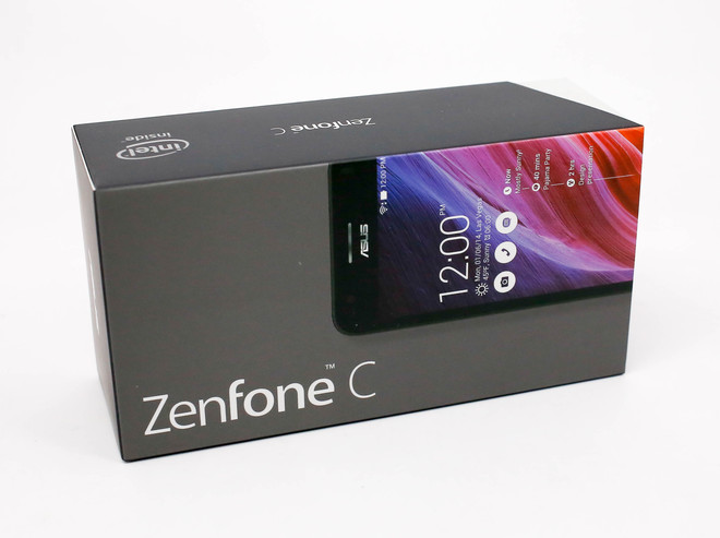 Mở hộp Asus Zenfone C vừa lên kệ tại Viettel Store